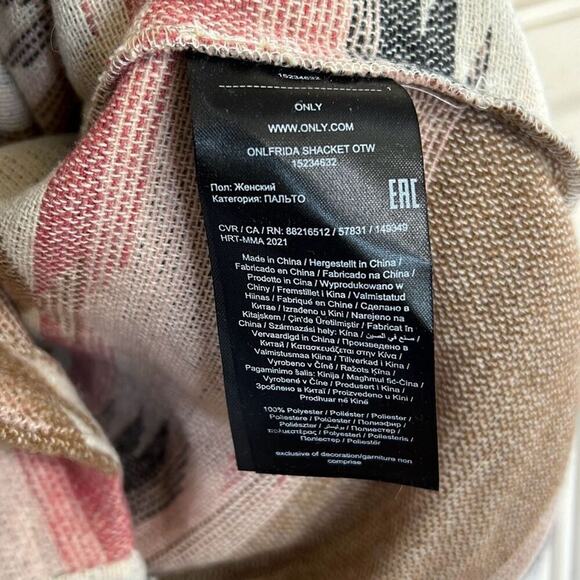 NWOT Only size XS southwestern style Shacket jacket top - Picture 4 of 4